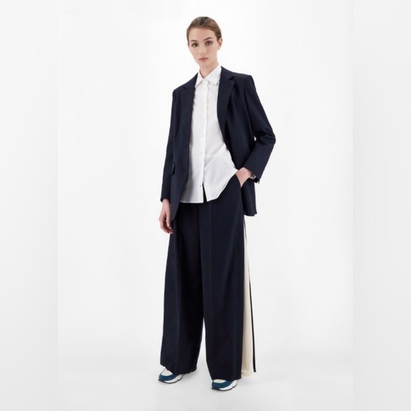 MAXMARA WEEKEND Stretch wool trousers